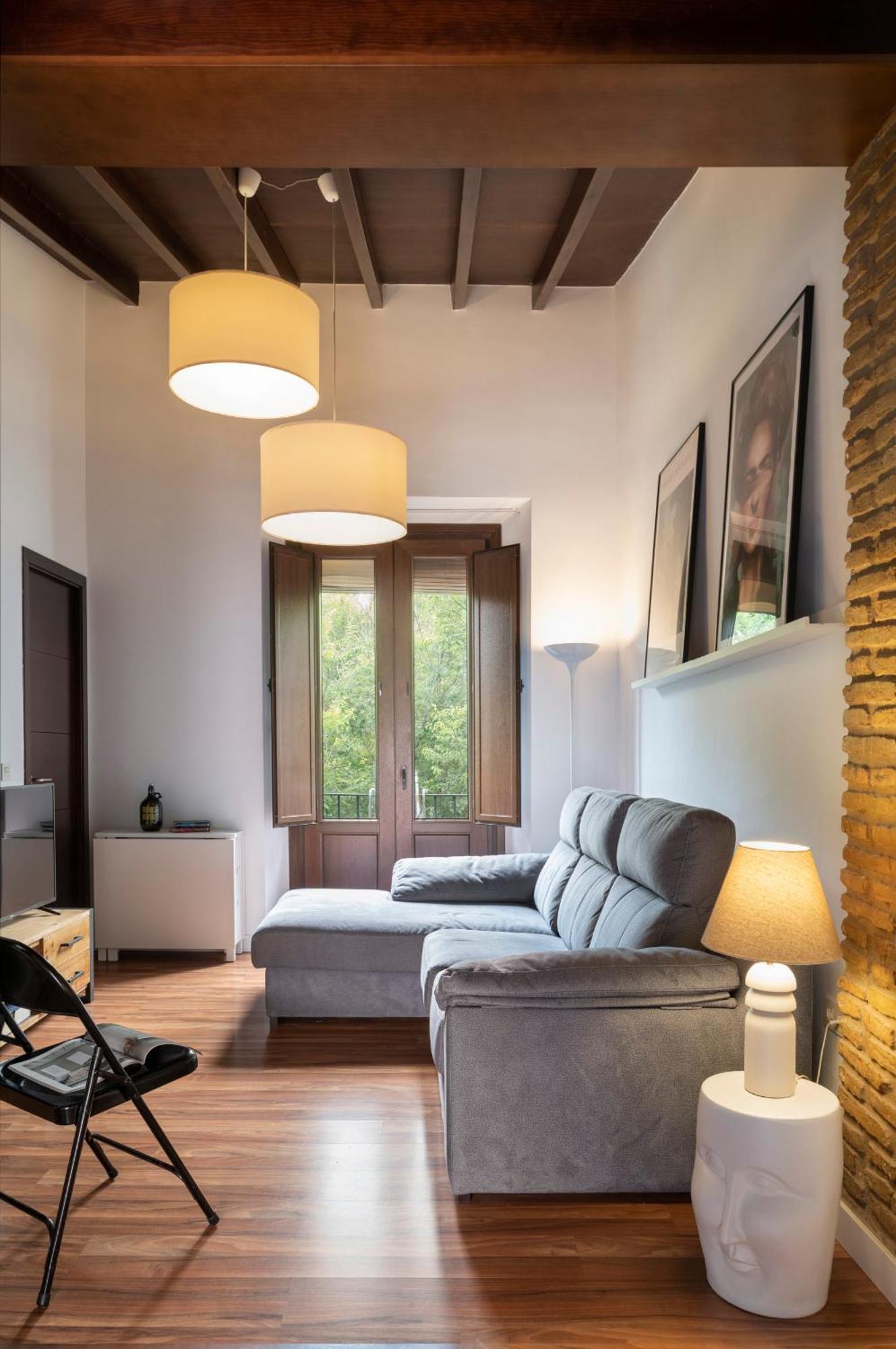 Corral Del Esquivel Apartment *